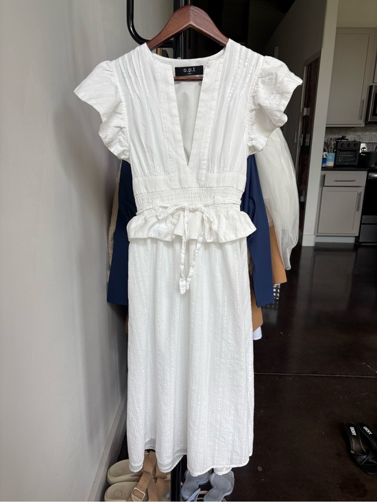 o.p.t Dresses & Skirts - o.p.t. White Textured V-Neck Midi Dress with Tie Waist